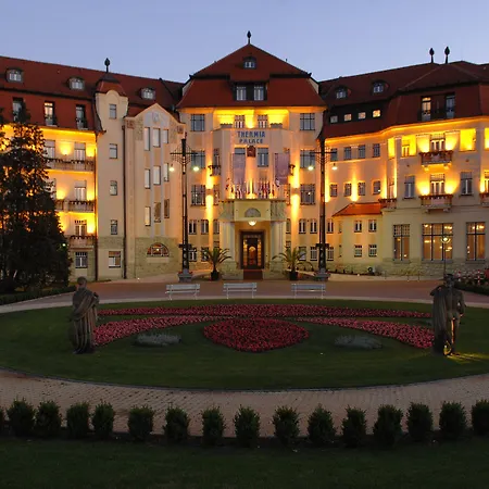 Ensana Thermia Palace-2